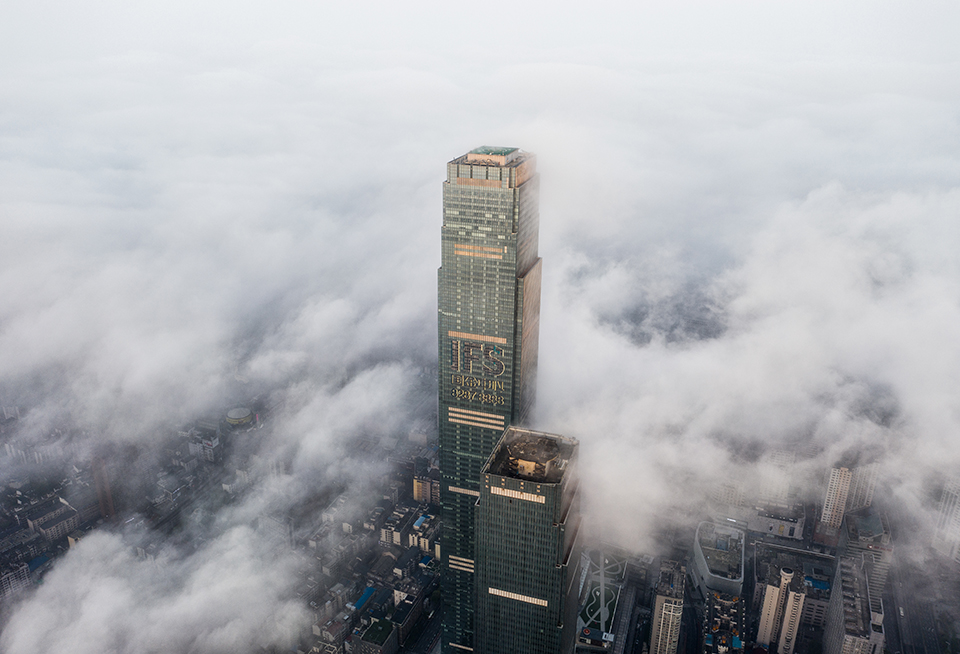 九龙仓（长沙）置业有限公司